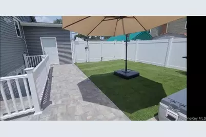 62 Jamaica Avenue, Wyandanch, NY 11798 - Photo 11