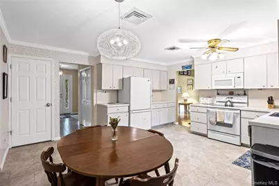 37 Dogwood Hollow Lane, Miller Place, NY 11764 - Photo 7