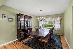 37 Dogwood Hollow Ln, Miller Place, NY 11764 - Photo 5