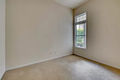 177 Melody Court, Eastport, NY 11941 - Photo 9