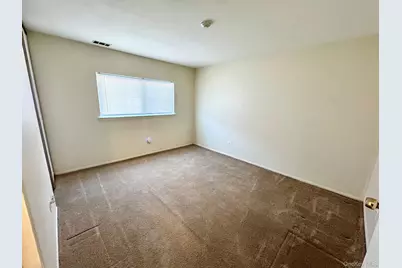 71 Pointe Circle S #71, Coram, NY 11727 - Photo 3
