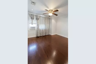 10726 113th Street, Richmond Hill, NY 11419 - Photo 7