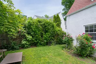 7 Garden Pl, Pelham, NY 10803 - Photo 21