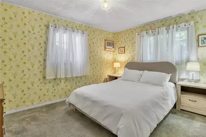 386 Harrison Avenue, Massapequa, NY 11758 - Photo 17