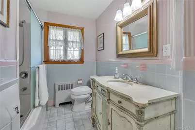 386 Harrison Avenue, Massapequa, NY 11758 - Photo 11