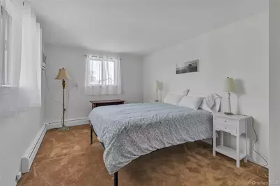 386 Harrison Avenue, Massapequa, NY 11758 - Photo 15