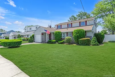 386 Harrison Avenue, Massapequa, NY 11758 - Photo 23