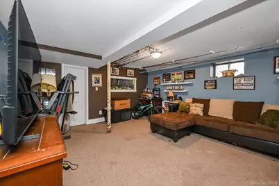 5286 73rd Street, Maspeth, NY 11378 - Photo 17