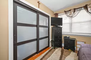 52-86 73rd St, Maspeth, NY 11378 - Photo 15