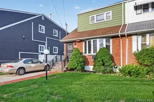 130-05 142nd St, Jamaica, NY 11436 - Photo 3