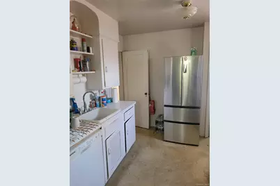41 Nassau Boulevard, West Hempstead, NY 11552 - Photo 9