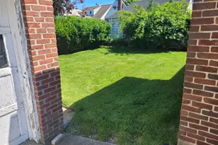 41 Nassau Blvd, West Hempstead, NY 11552 - Photo 5