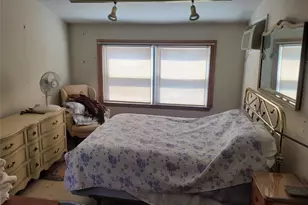 41 Nassau Blvd, West Hempstead, NY 11552 - Photo 11