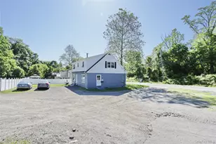 36 Suffern Ln, Garnerville, NY 10923 - Photo 17