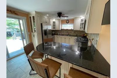 41 Birchfield Avenue, Babylon, NY 11702 - Photo 13