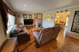 41 Birchfield Ave, Babylon, NY 11702 - Photo 3