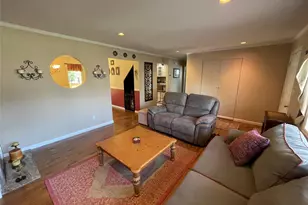 41 Birchfield Ave, Babylon, NY 11702 - Photo 7
