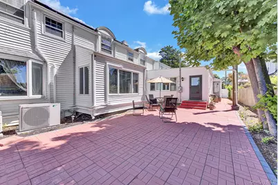 64 E Roe Boulevard, Patchogue, NY 11772 - Photo 31