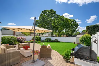 1864 Jane Street, Wantagh, NY 11793 - Photo 47