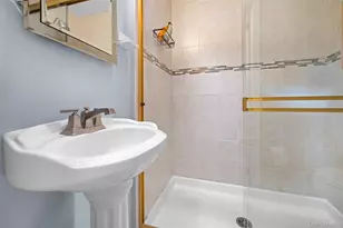 1864 Jane St, Wantagh, NY 11793 - Photo 27
