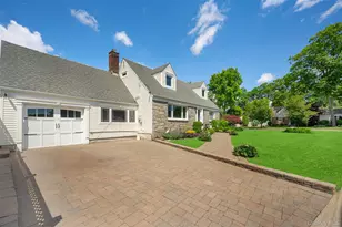 1864 Jane St, Wantagh, NY 11793 - Photo 3
