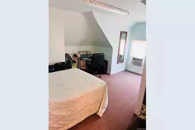 69 Treno Street, New Rochelle, NY 10801 - Photo 23