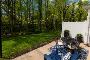 105 O'Keefe Ct, Oakdale, NY 11769 - Photo 13