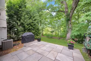 20 Waters Edge, Chappaqua, NY 10514 - Photo 9