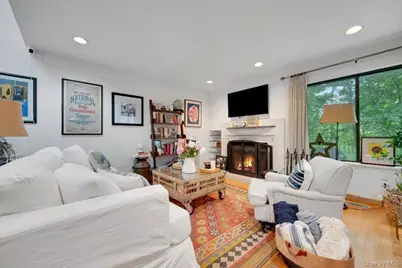 20 Waters Edge, Chappaqua, NY 10514 - Photo 5