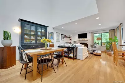 20 Waters Edge, Chappaqua, NY 10514 - Photo 3