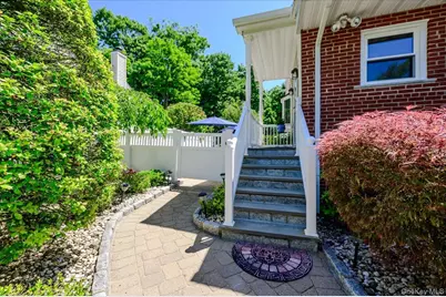 185 Jefferson Avenue, Thornwood, NY 10594 - Photo 35