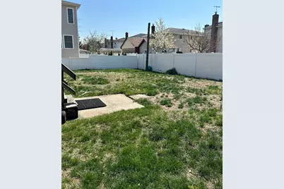 19 Firwood #2nd floor, Port Washington, NY 11050 - Photo 9