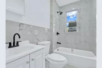 1462 New York Avenue, Brooklyn, NY 11210 - Photo 5