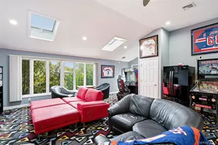 75 Shoreham Dr E, Dix Hills, NY 11746 - Photo 21