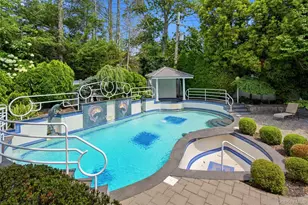 75 Shoreham Dr E, Dix Hills, NY 11746 - Photo 39