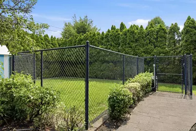 75 Shoreham Drive E, Dix Hills, NY 11746 - Photo 45