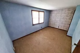 9 Robert St, Hicksville, NY 11801 - Photo 11