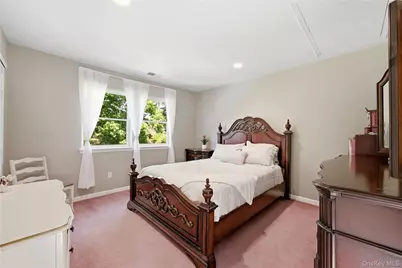 9 Ridgefield Drive, Shoreham, NY 11786 - Photo 31