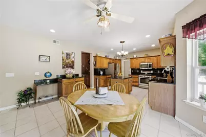 9 Ridgefield Drive, Shoreham, NY 11786 - Photo 15