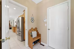 9 Ridgefield Dr, Shoreham, NY 11786 - Photo 23