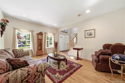 9 Ridgefield Drive, Shoreham, NY 11786 - Photo 7