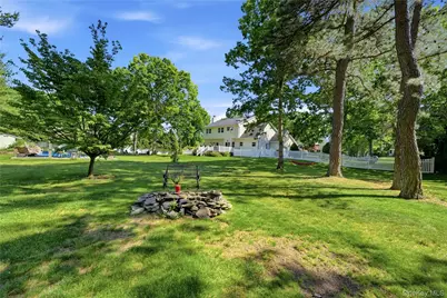 9 Ridgefield Drive, Shoreham, NY 11786 - Photo 43