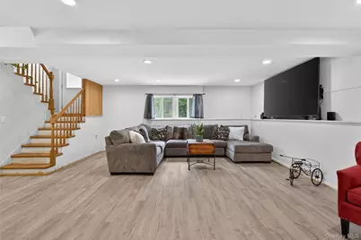 20 Patrick Drive, Bloomingburg, NY 12721 - Photo 27