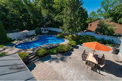 130 N Country Road, Shoreham, NY 11786 - Photo 21