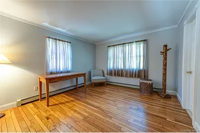 130 N Country Road, Shoreham, NY 11786 - Photo 17