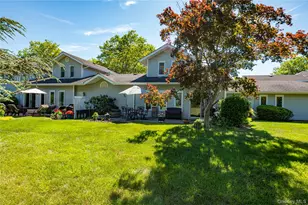 409 Elton Ct E, Saint James, NY 11780 - Photo 21