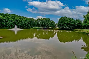 409 Elton Ct E, Saint James, NY 11780 - Photo 27