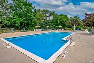 409 Elton Ct E, Saint James, NY 11780 - Photo 29