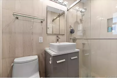 648 Diane Place, Woodmere, NY 11581 - Photo 9