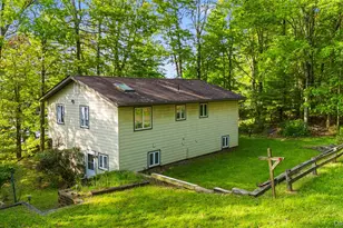 16 Fairway Dr, Highland Lake, NY 12743 - Photo 5